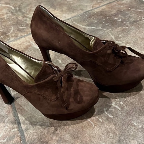 Guess Leather Platform Lace-up Heels Sz 10 - Picture 10 of 10